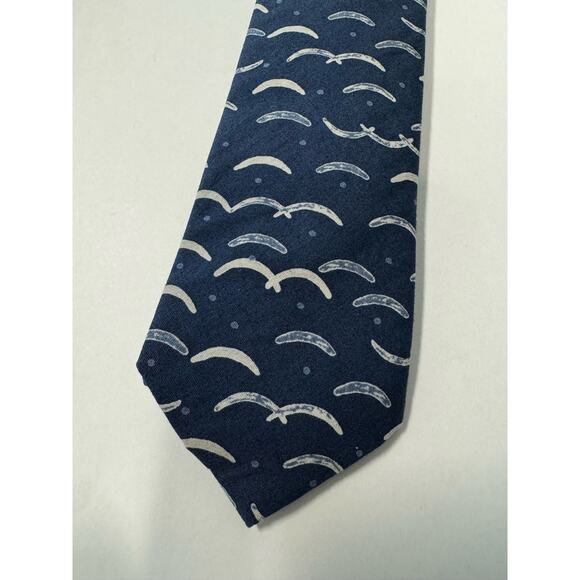 NWOT Land's End Canvas  Men's Preppy Tie in Navy - Picture 1 of 5